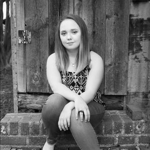 Meet your Posher, Lexis